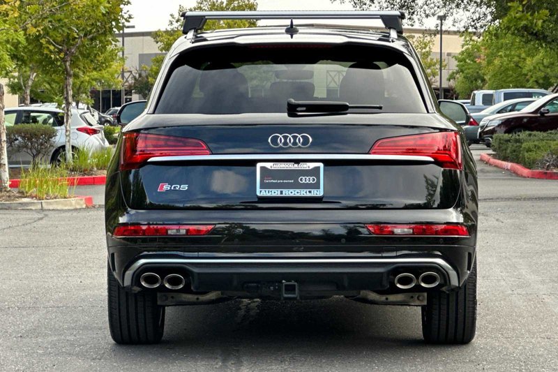 Certified 2022 Audi SQ5 Premium Plus w/ Premium Plus Package image 1