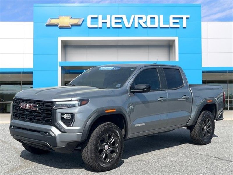 Certified 2023 GMC Canyon Elevation w/ Elevation Premium Package image 1