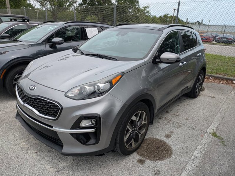Certified 2022 Kia Sportage EX w/ EX Technology Package image 1