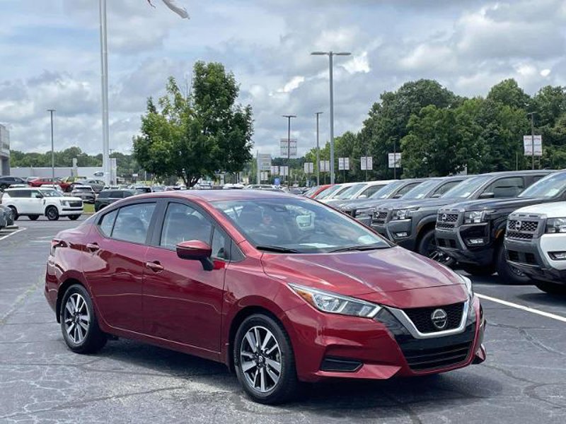 Certified 2021 Nissan Versa SV image 1