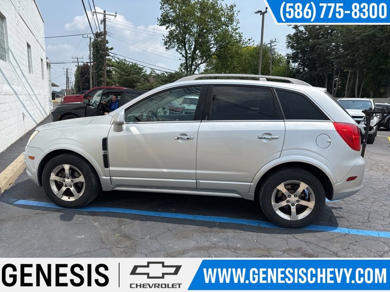 Used 2013 Chevrolet Captiva Sport LT image 1
