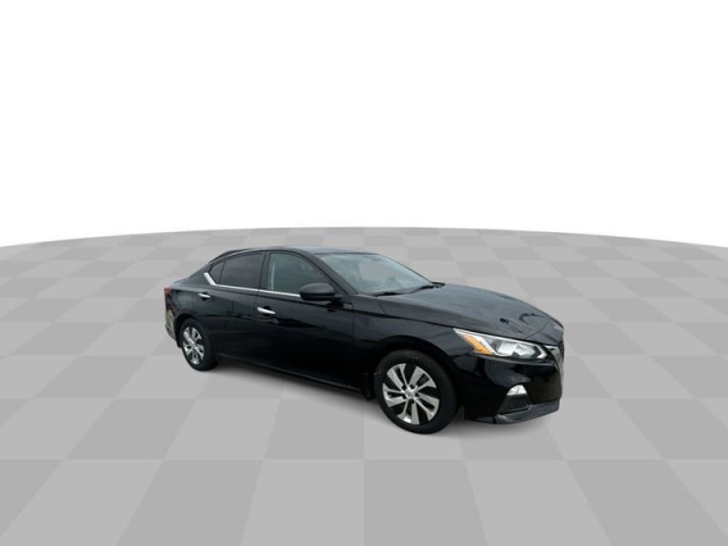 Used 2021 Nissan Altima 2.5 S image 1