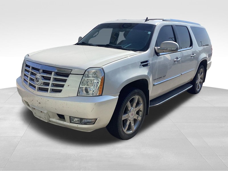 Used 2011 Cadillac Escalade ESV Luxury image 1