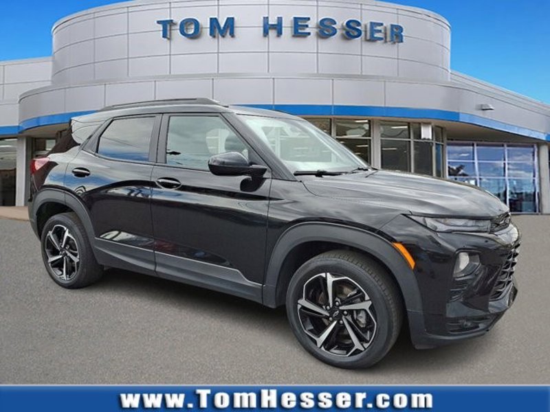 Certified 2022 Chevrolet TrailBlazer RS w/ Technology Package image 1