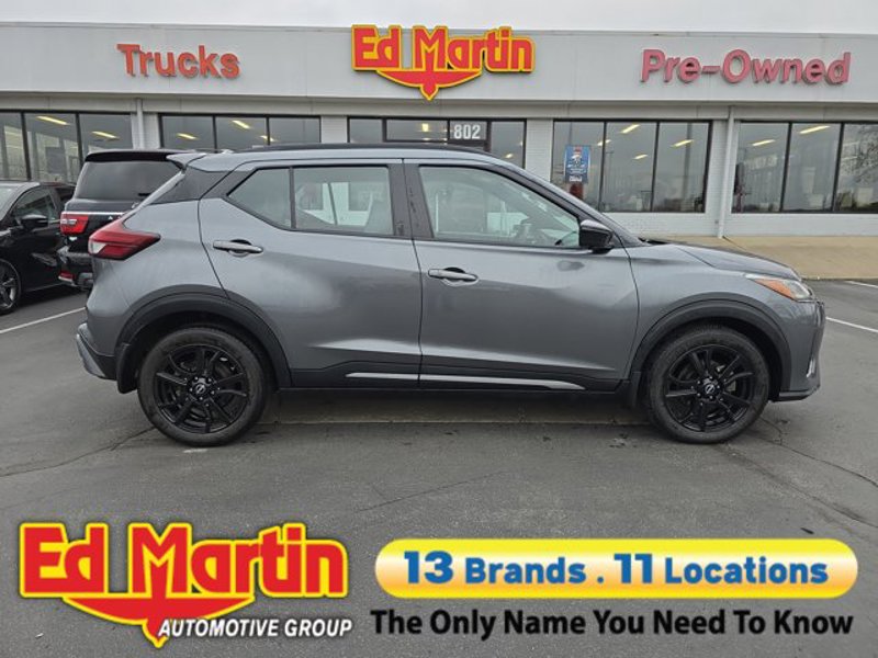 Certified 2022 Nissan Kicks SR w/ Premium Package image 1