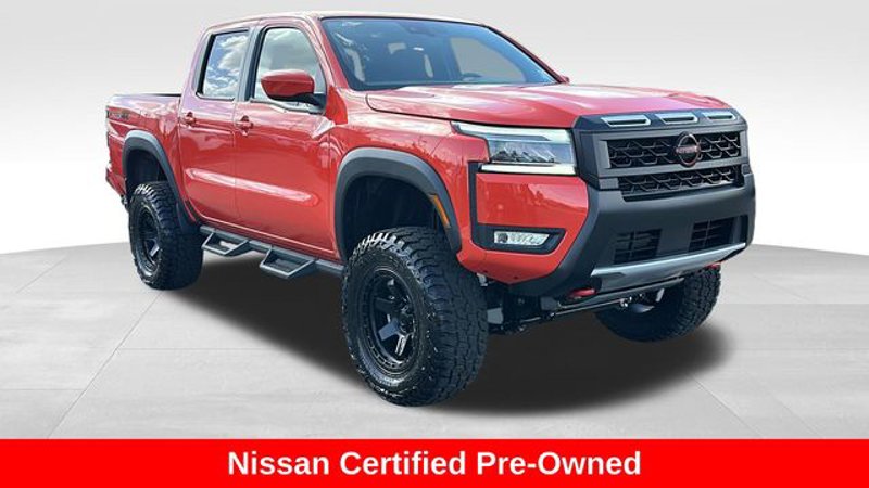 Certified 2025 Nissan Frontier PRO-4X image 1