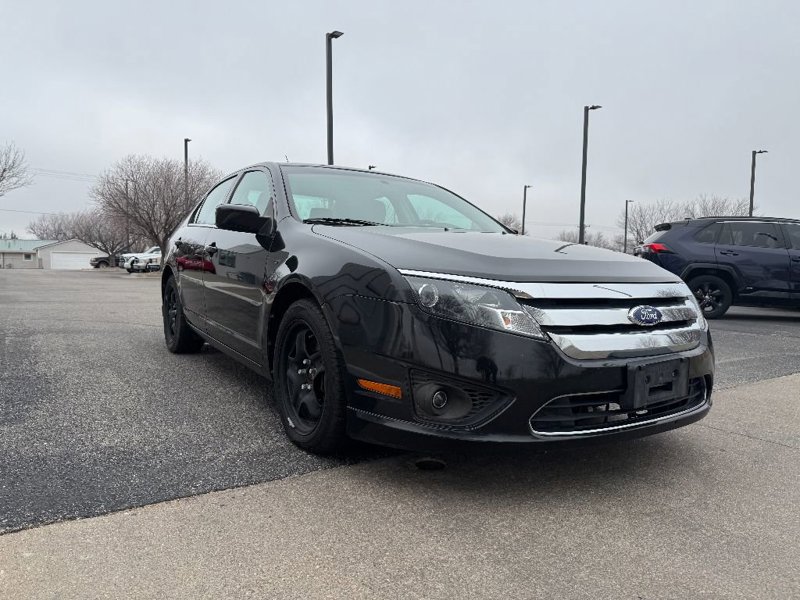 Used 2011 Ford Fusion SE image 1