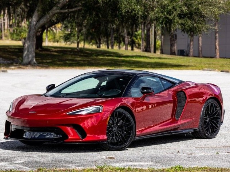 Used 2023 McLaren Artura image 1