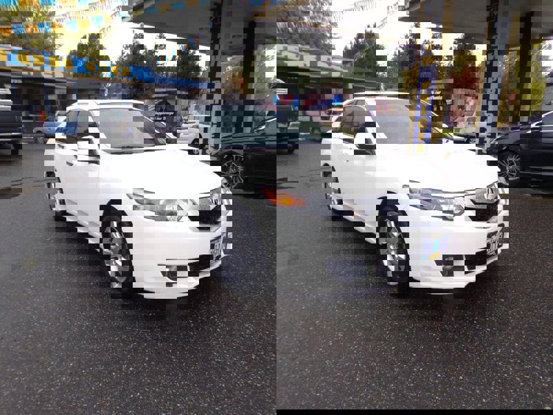 Used 2010 Acura TSX Sedan image 1