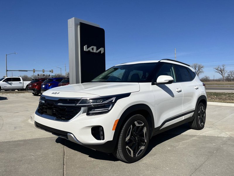 Certified 2024 Kia Seltos SX image 1