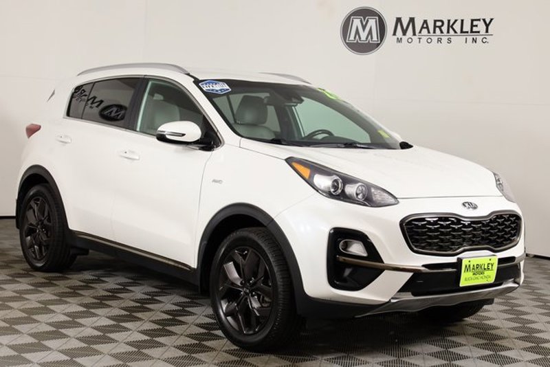 Used 2020 Kia Sportage S image 1