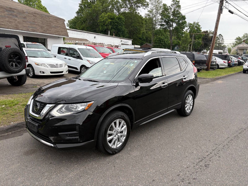 Used 2018 Nissan Rogue SV w/ Premium Package image 1