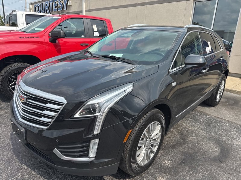 Used 2017 Cadillac XT5 Luxury image 1