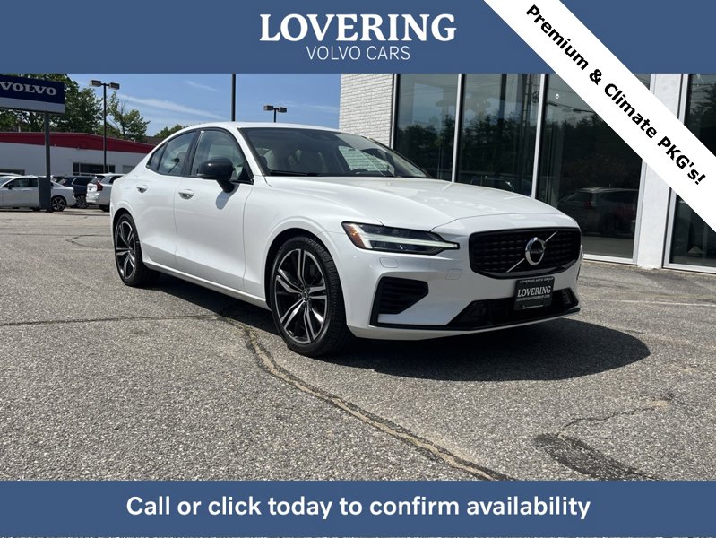 Certified 2022 Volvo S60 T8 R-Design Expression image 1