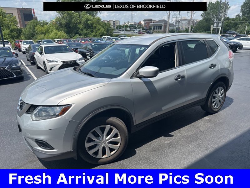 Used 2016 Nissan Rogue S image 1