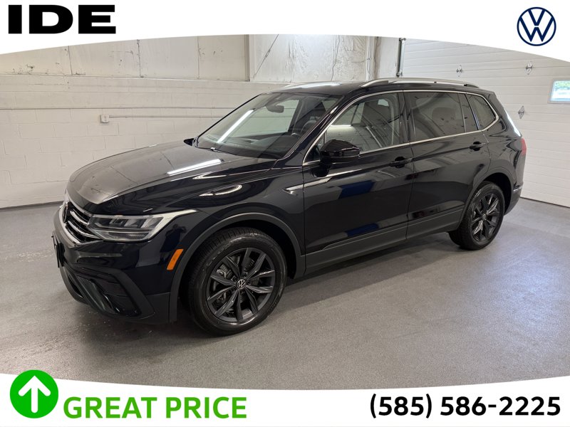 Certified 2022 Volkswagen Tiguan SE w/ Panoramic Sunroof Package image 1