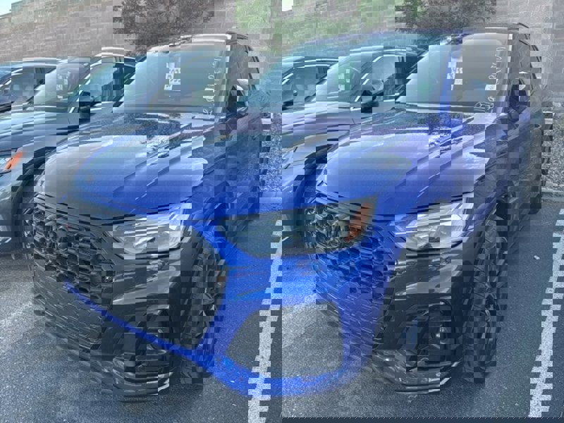Certified 2022 Audi SQ5 Premium Plus w/ Premium Plus Package image 1