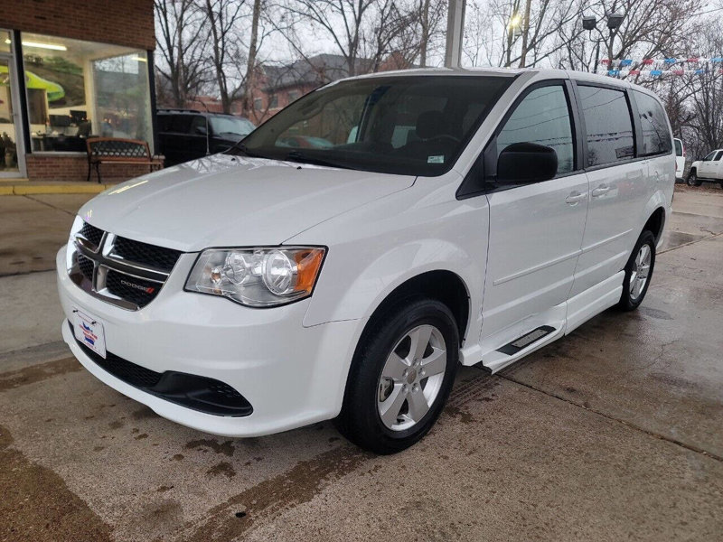 Used 2016 Dodge Grand Caravan SE w/ Quick Order Package 29E SE image 1