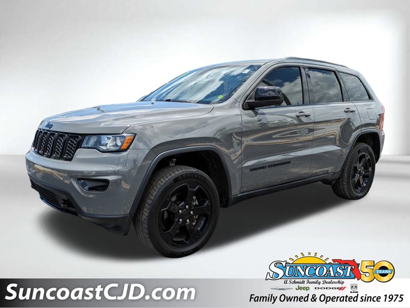 Certified 2020 Jeep Grand Cherokee Laredo image 1