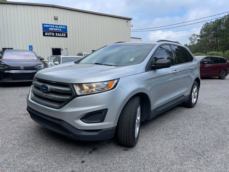Used 2015 Ford Edge SE image 1