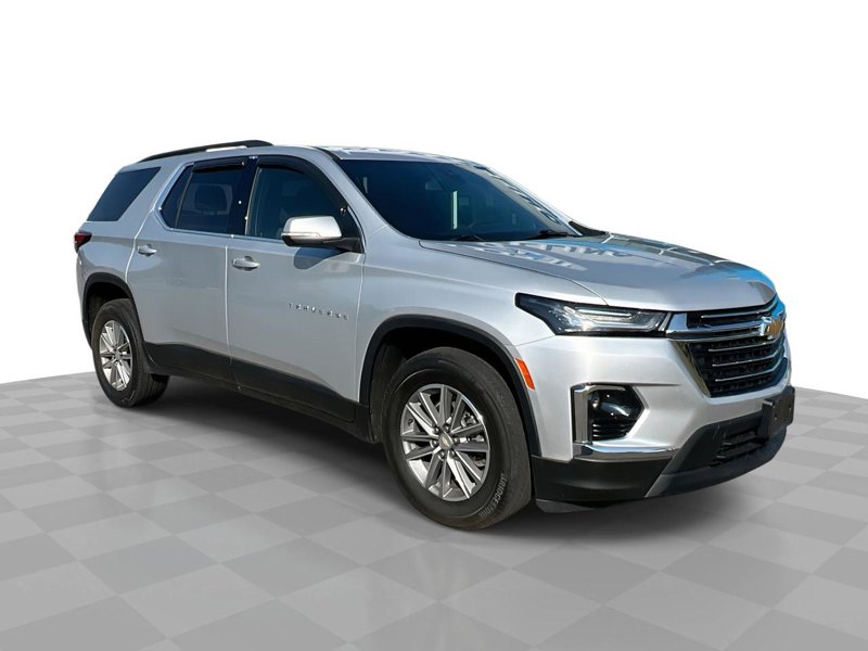 Certified 2022 Chevrolet Traverse LT image 1