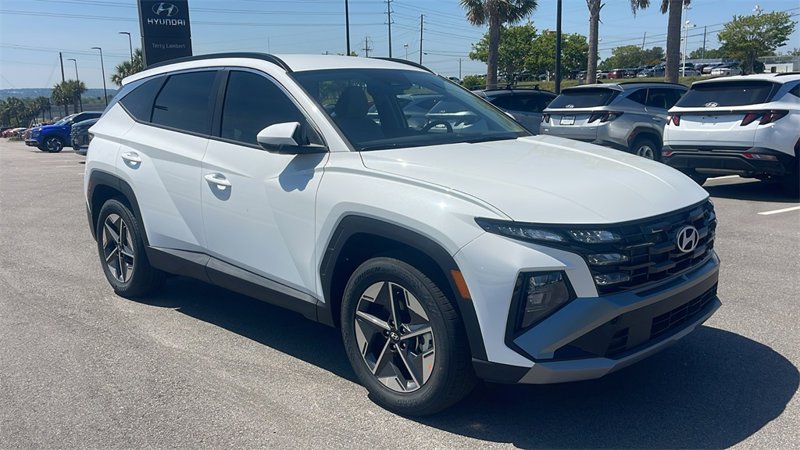 Certified 2025 Hyundai Tucson SEL image 1