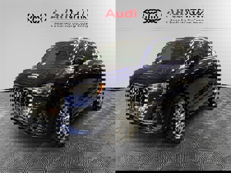 Certified 2022 Audi Q3 2.0T Premium image 1