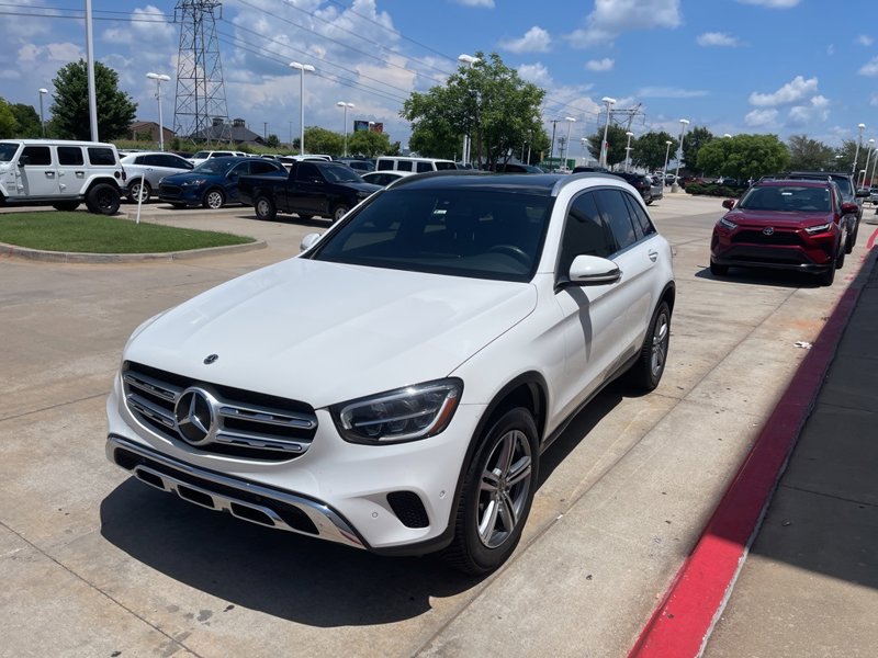 Used 2021 Mercedes-Benz GLC 300 4MATIC image 1