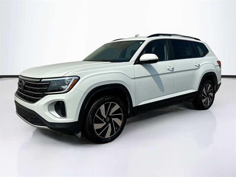 Certified 2024 Volkswagen Atlas SE image 1
