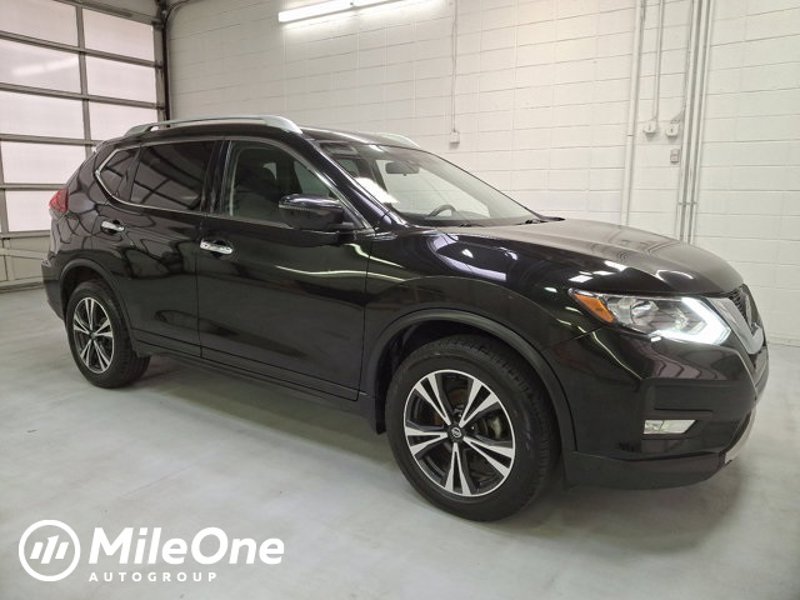 Used 2020 Nissan Rogue SV w/ Sun & Sound Touring Package image 1