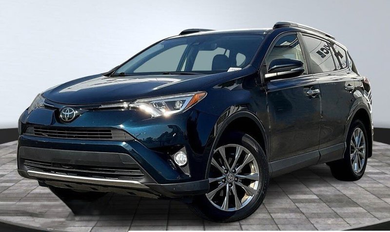 Used 2017 Toyota RAV4 Limited image 1