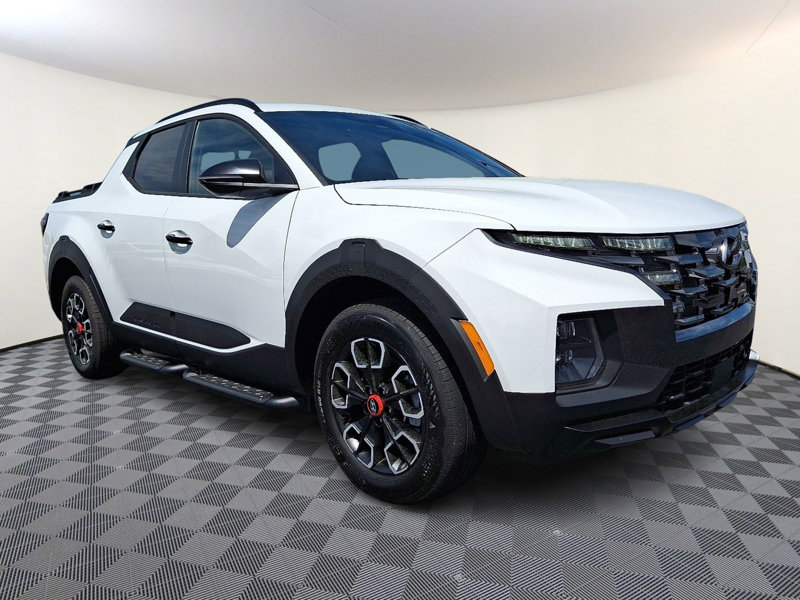 Certified 2024 Hyundai Santa Cruz XRT image 1