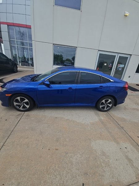 Used 2019 Honda Civic LX image 1
