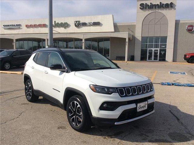 Certified 2022 Jeep Compass Limited image 1