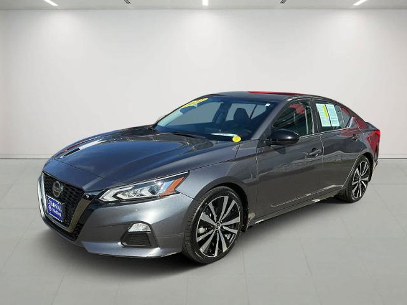 Certified 2022 Nissan Altima 2.5 SR image 1
