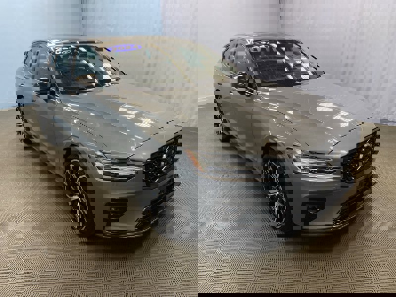 Certified 2024 Volvo S60 B5 Core image 1