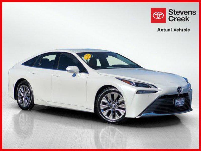 Used 2022 Toyota Mirai XLE image 1