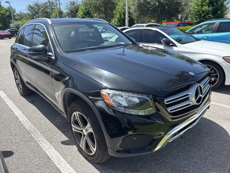 Used 2016 Mercedes-Benz GLC 300 image 1