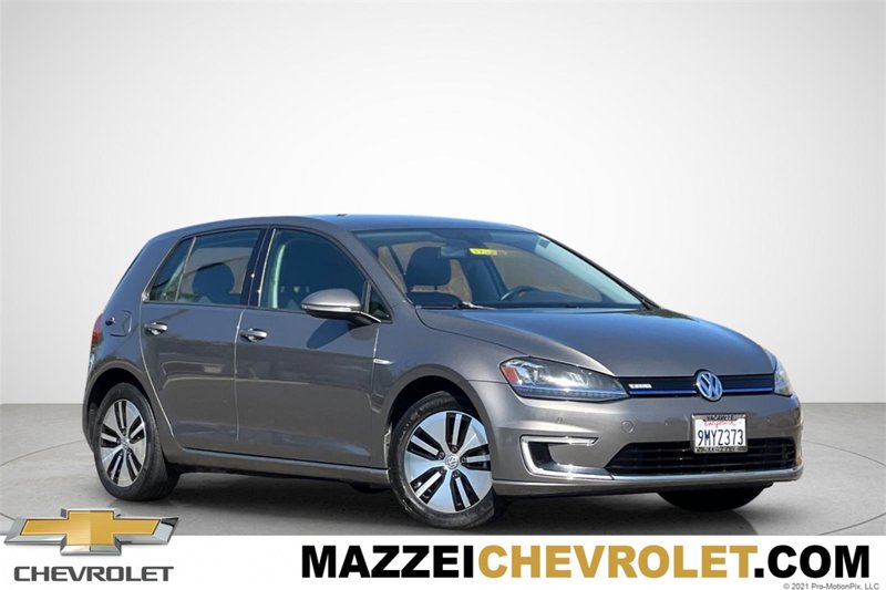 Used 2016 Volkswagen e-Golf SEL Premium image 1