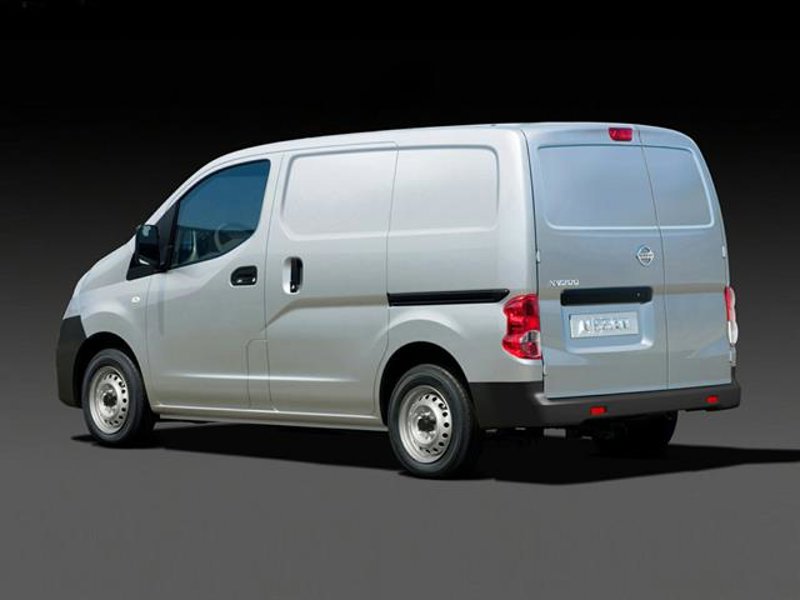 Used 2021 Nissan NV200 S w/ Back Door Glass Package image 1
