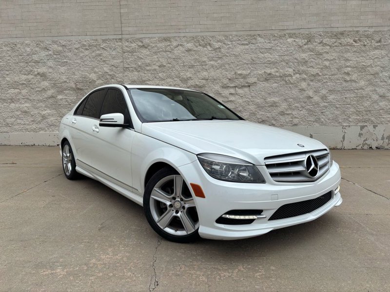 Used 2011 Mercedes-Benz C 300 4MATIC Sedan w/ Multimedia Pkg image 1