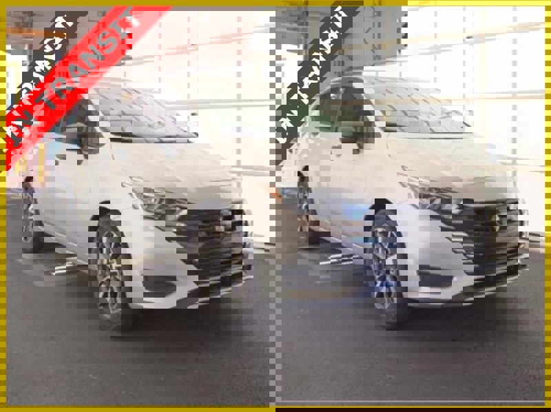 Used 2024 Nissan Versa S image 1