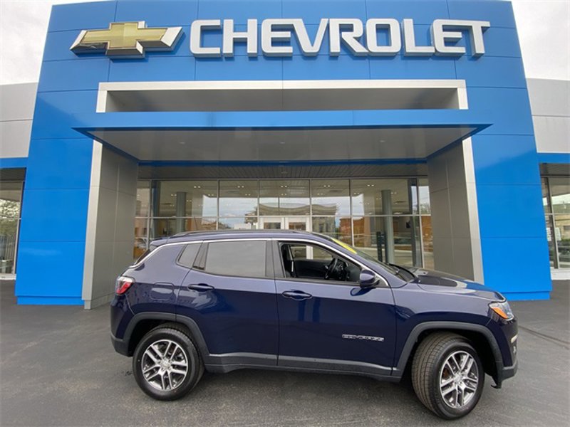 Used 2020 Jeep Compass Latitude image 1
