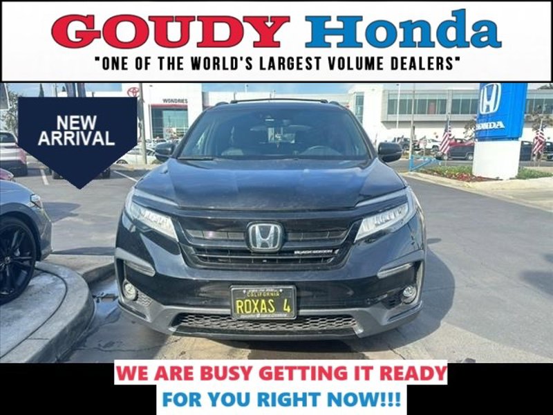 Certified 2022 Honda Pilot Black Edition image 1