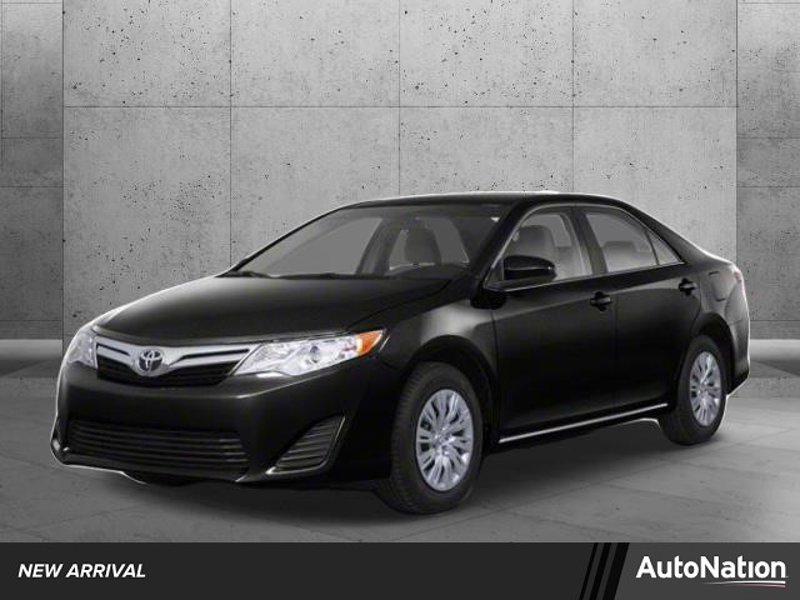 Used 2012 Toyota Camry SE image 1