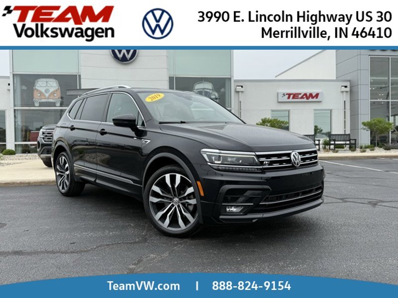 Used 2019 Volkswagen Tiguan SEL Premium R-Line w/ 3rd Row Seat Package image 1