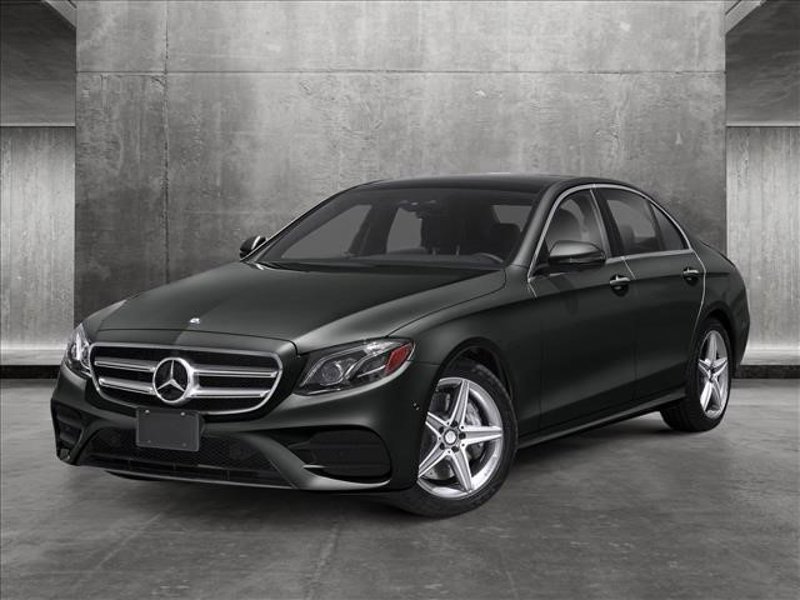 Used 2018 Mercedes-Benz E 300 image 1