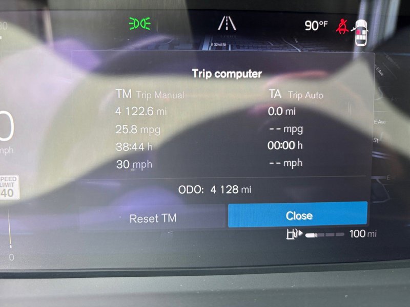 New 2025 Volvo XC40 B5 Plus w/ Climate Package image 1
