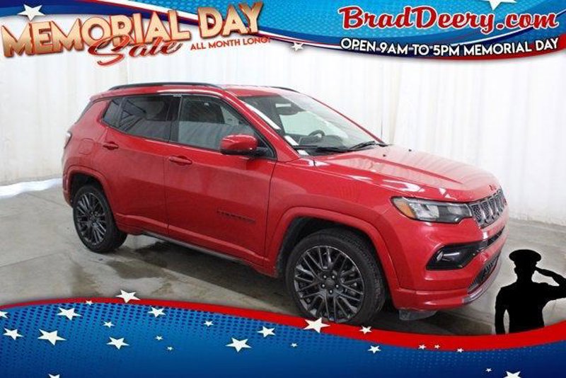 Certified 2023 Jeep Compass Limited image 1