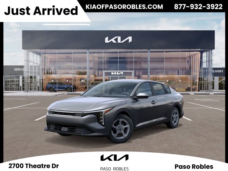New 2025 Kia K4 LXS image 1